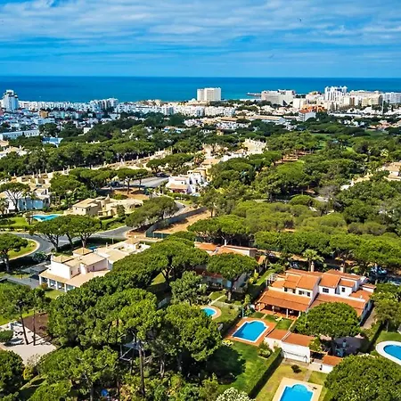 Vila Galeao *